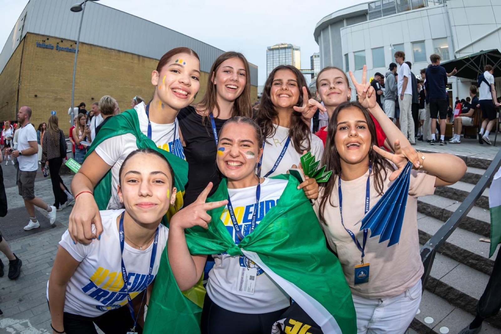 Fotos de eventos e turmas da H10.